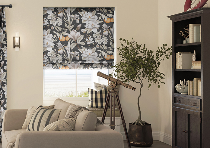 Lavish, Noir - Twist&Fit Roman Blind - Image 3